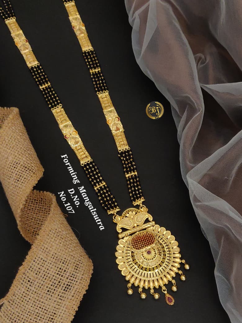 Forming long mangalsutra 011 - Queenzart Imitation Jewellery