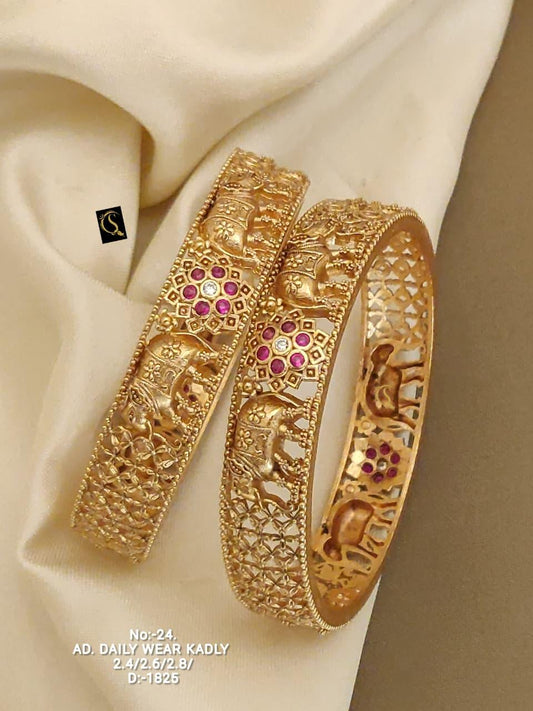 Brass High Gold Antique Bangles 029