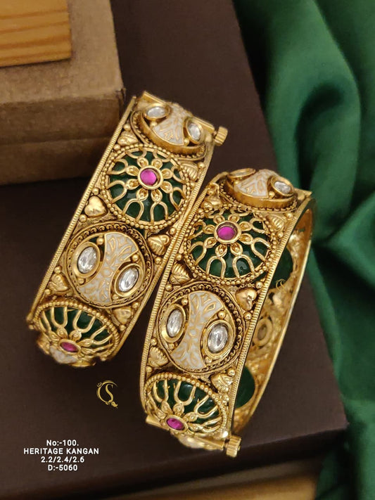 Brass High Gold Antique Bangles 011